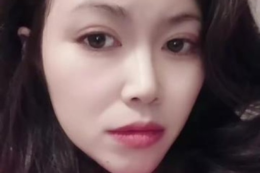 电梯门女主又爆猛料！而后她账号被封了……