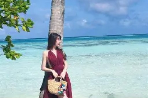 冲上热搜歌手张靓颖“清唱太多被罚款”