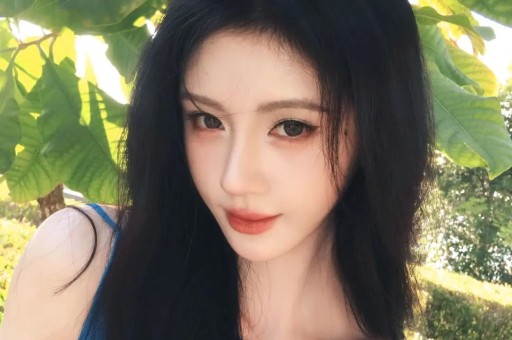 年轻人偷偷在小红书上玩起了4399全家桶