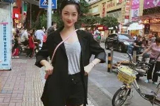 “小红书封号”冲上热搜大量网友突然被封究竟啥原因？
