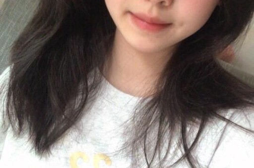 李佳琦直播间方面回应：李佳琦未婚、不退休“退出直播事业”为误读