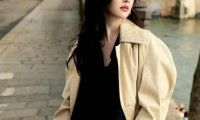 章若楠走路姿势上微博热搜榜首！甜妹脸走起路来御姐风反差感拉被圈粉了